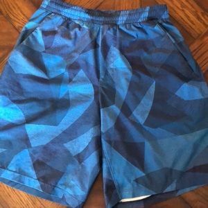 Men’s lululemon shorts